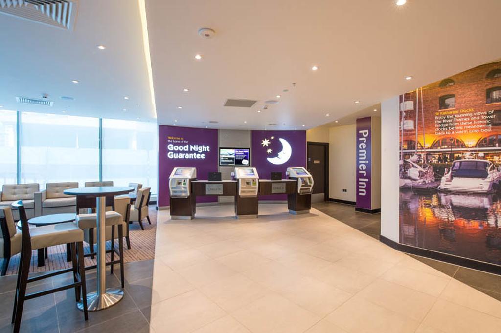 Premier Inn London City - Aldgate ภายนอก รูปภาพ